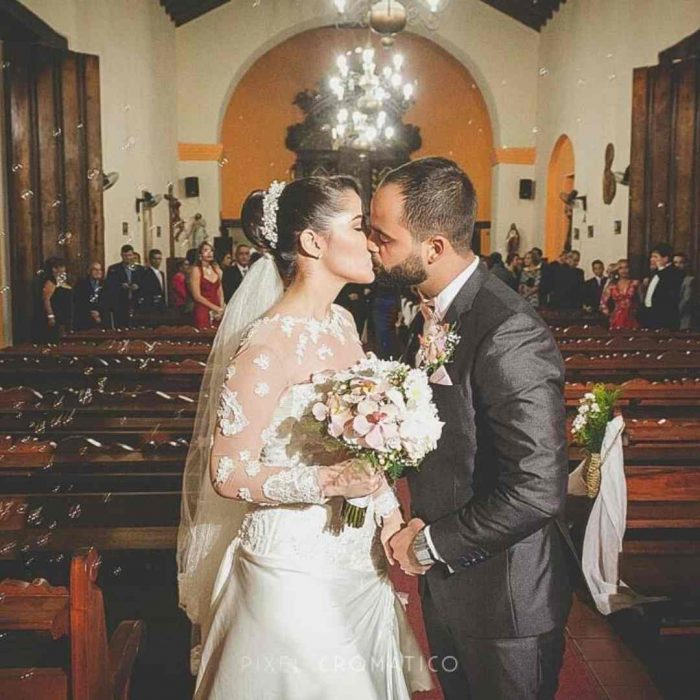 Decoración de Iglesia para Bodas en la Purisima Laurel Eventos